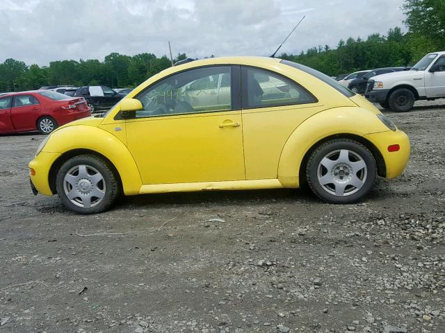 3VWCA21C6YM487970 - 2000 VOLKSWAGEN NEW BEETLE Gelb Foto 9