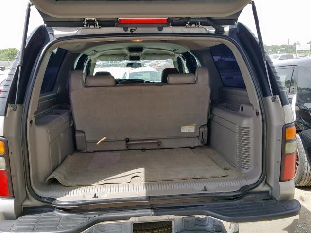 1GKEC16Z75J220461 - 2005 GMC YUKON XL C GRAY photo 9