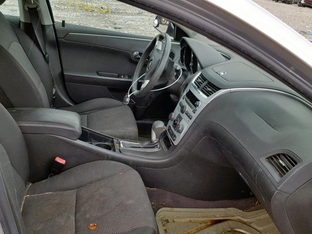 1G1ZC5EU7BF192307 - 2011 CHEVROLET MALIBU 1LT 银色 照片 5