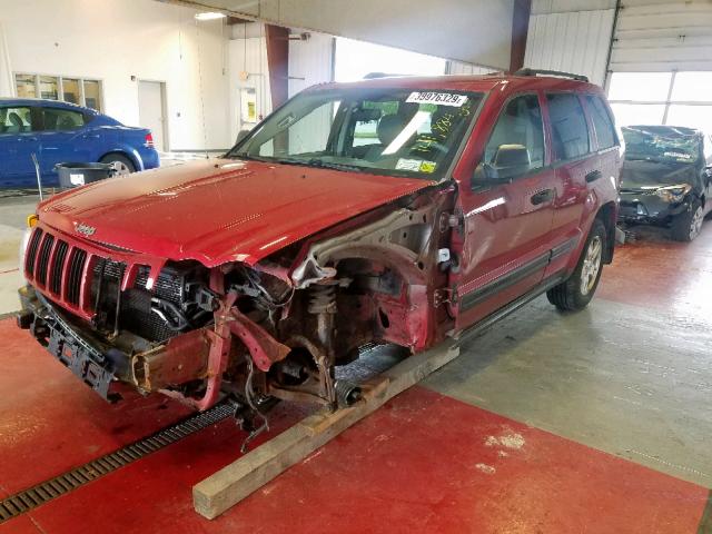 1J4GR48K15C627341 - 2005 JEEP GRAND CHER RED photo 2