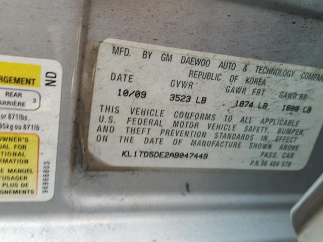 KL1TD5DE2AB047449 - 2010 CHEVROLET AVEO LS SILVER photo 10