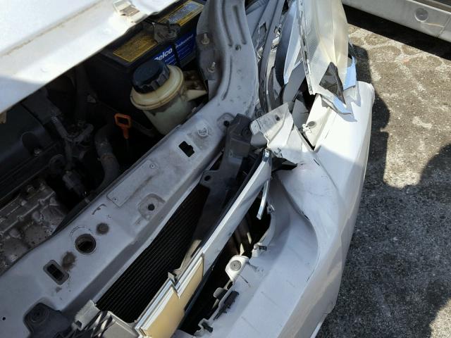 KL1TD5DE2AB047449 - 2010 CHEVROLET AVEO LS SILVER photo 9