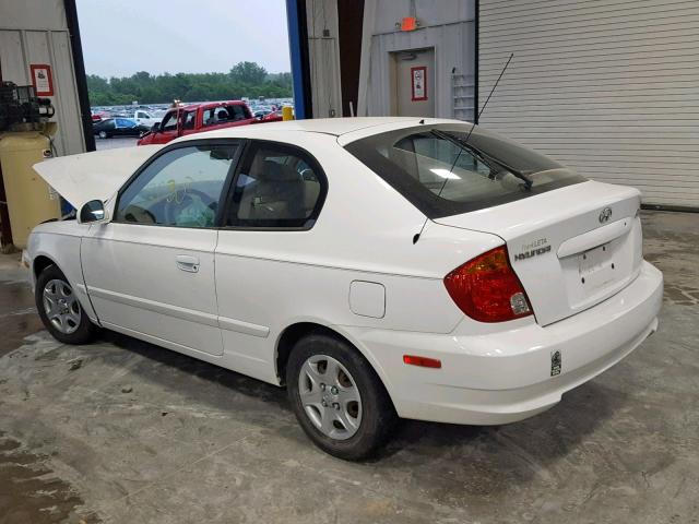 KMHCG35C14U310004 - 2004 HYUNDAI ACCENT GL WHITE photo 3