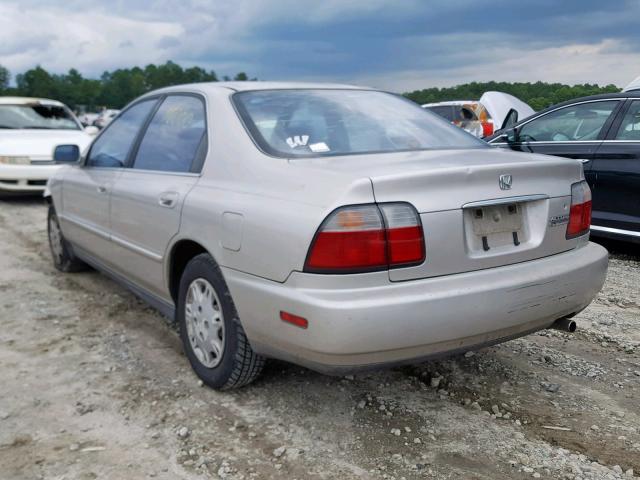 1HGCD5680TA097731 - 1996 HONDA ACCORD DX TAN photo 3