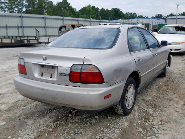 1HGCD5680TA097731 - 1996 HONDA ACCORD DX TAN photo 4