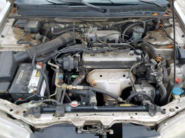 1HGCD5680TA097731 - 1996 HONDA ACCORD DX TAN photo 7