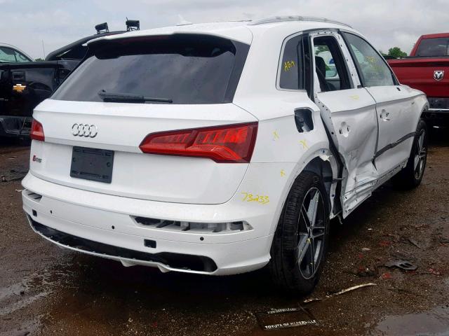 WA1A4AFY7J2198359 - 2018 AUDI SQ5 PREMIU WHITE photo 4