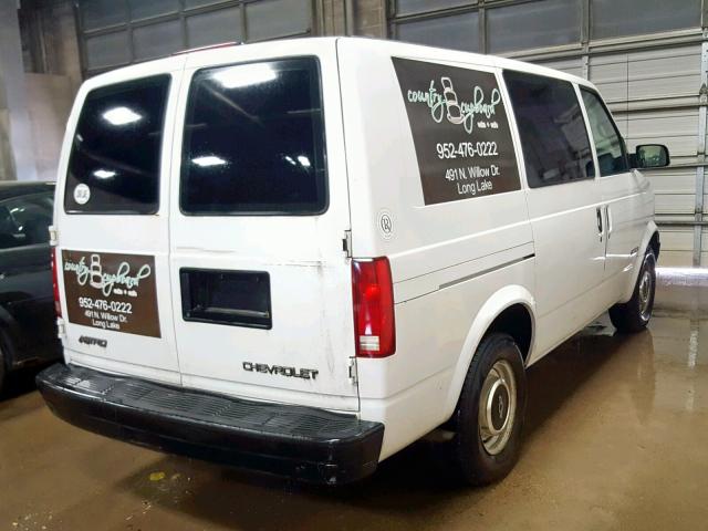 1GCDM19W8WB149336 - 1998 CHEVROLET ASTRO WHITE photo 4