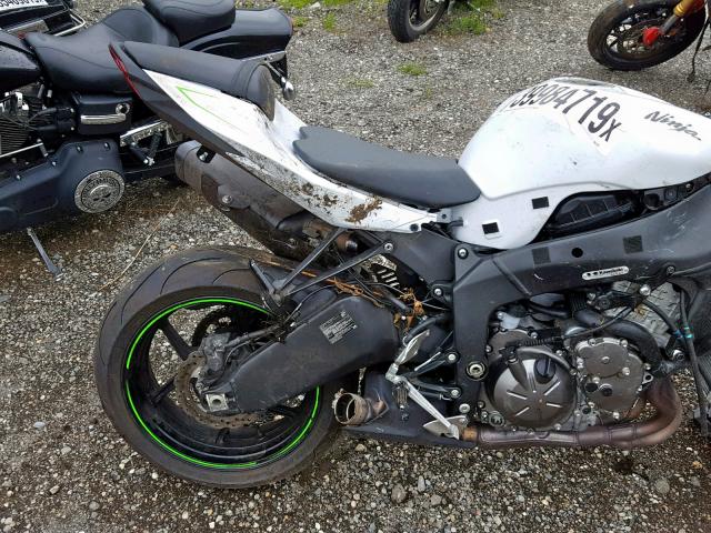 JKBZXJE12HA025147 - 2017 KAWASAKI ZX636 E WHITE photo 6