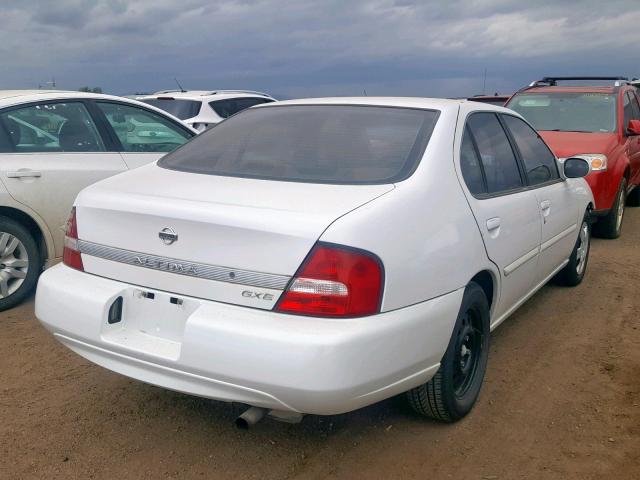 1N4DL01D3YC164384 - 2000 NISSAN ALTIMA XE WHITE photo 4