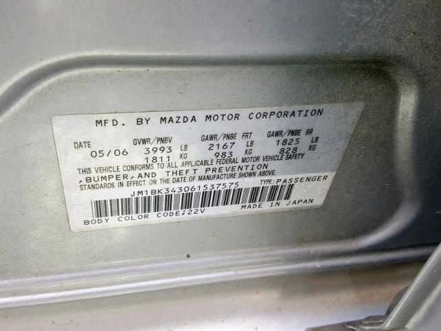 JM1BK343061537575 - 2006 MAZDA 3 HATCHBAC SILVER photo 10