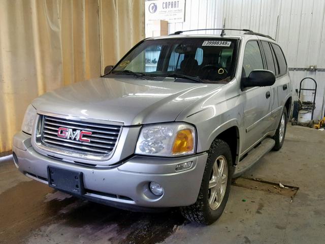 1GKDT13SX82240947 - 2008 GMC ENVOY SILVER photo 2