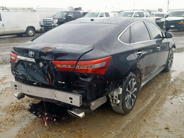 4T1BK1EB0JU280463 - 2018 TOYOTA AVALON XLE BLACK photo 4