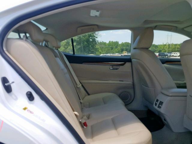 JTHBW1GG7D2000943 - 2013 LEXUS ES 300H WHITE photo 6