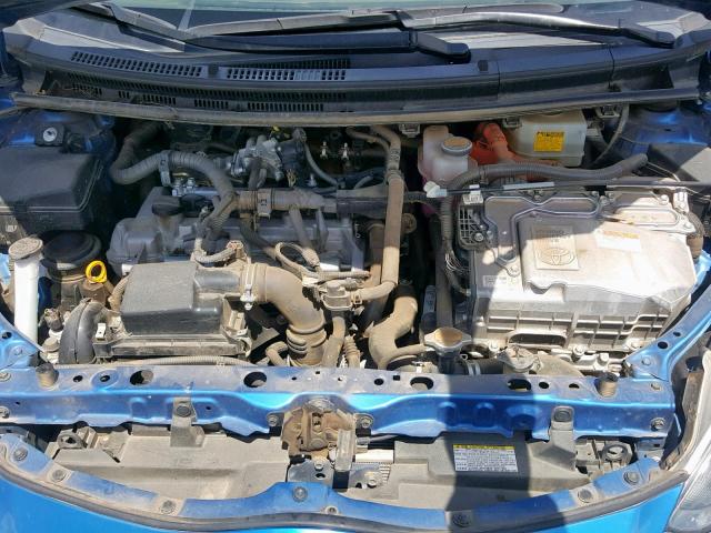 JTDKDTB31F1098691 - 2015 TOYOTA PRIUS C BLUE photo 7