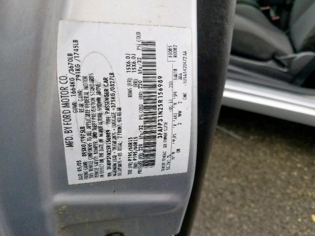 3FAFP31N25R156989 - 2005 FORD FOCUS ZX3 SILVER photo 10