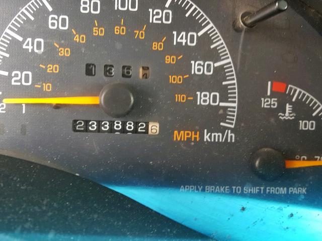 1G2WP5213WF216850 - 1998 PONTIAC GRAND PRIX BLACK photo 8