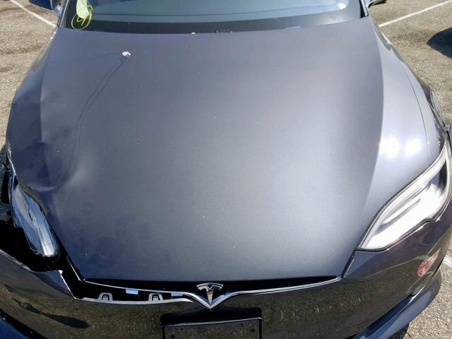 5YJSA1E11HF231189 - 2017 TESLA MODEL S GRAY photo 7