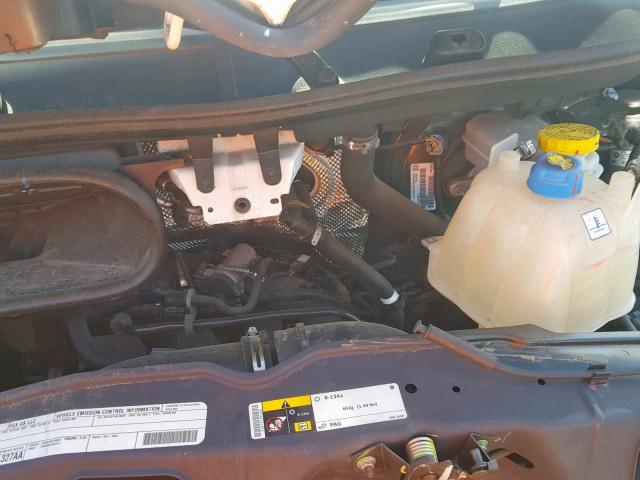 3C6URVJG9JE118113 - 2018 RAM PROMASTER 白色 照片 7