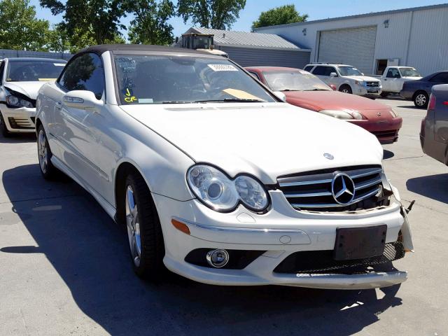 WDBTK72F27T079728 - 2007 MERCEDES-BENZ CLK 550 WHITE photo 1