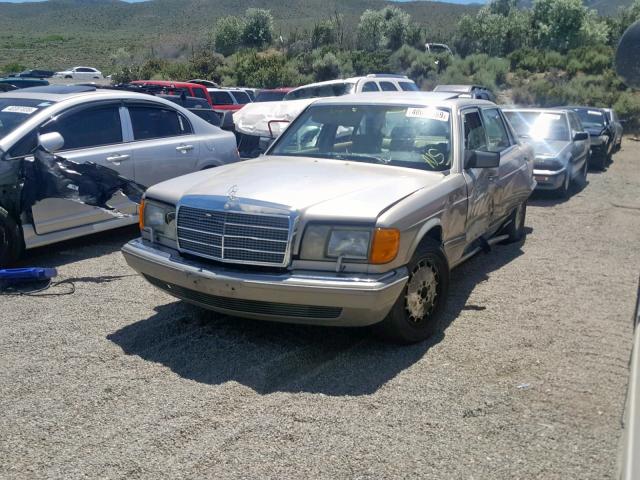 WDBCA35E5MA592235 - 1991 MERCEDES-BENZ 420 SEL GOLD photo 2