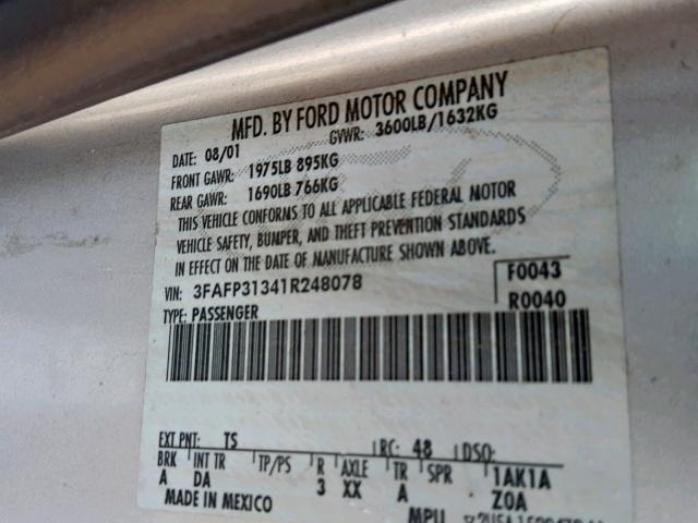 3FAFP31341R248078 - 2001 FORD FOCUS ZX3 SILVER photo 10