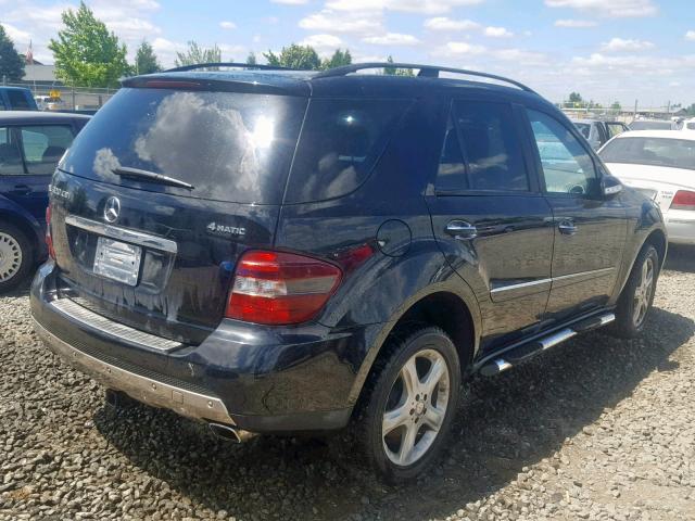 4JGBB22E78A386232 - 2008 MERCEDES-BENZ ML 320 CDI BLACK photo 4