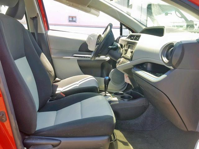 JTDKDTB37C1507319 - 2012 TOYOTA PRIUS C RED photo 5