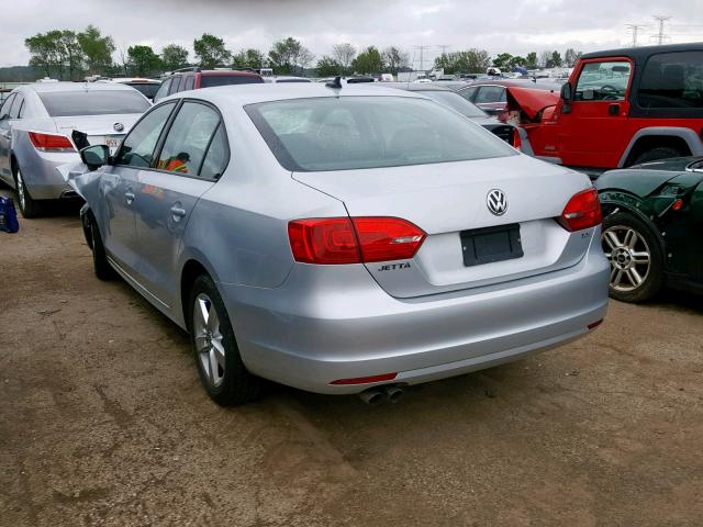 3VWLL7AJXCM036684 - 2012 VOLKSWAGEN JETTA TDI SILVER photo 3