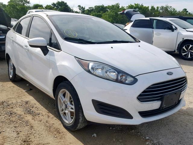 3FADP4BJ3HM101140 - 2017 FORD FIESTA SE WHITE photo 1