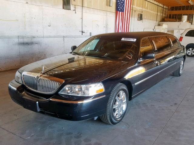 1L1FM88W77Y616583 - 2007 LINCOLN TOWN CAR E BLACK photo 2