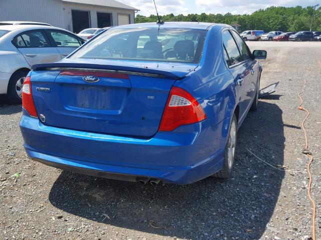 3FAHP0HA8CR426556 - 2012 FORD FUSION SE BLUE photo 4