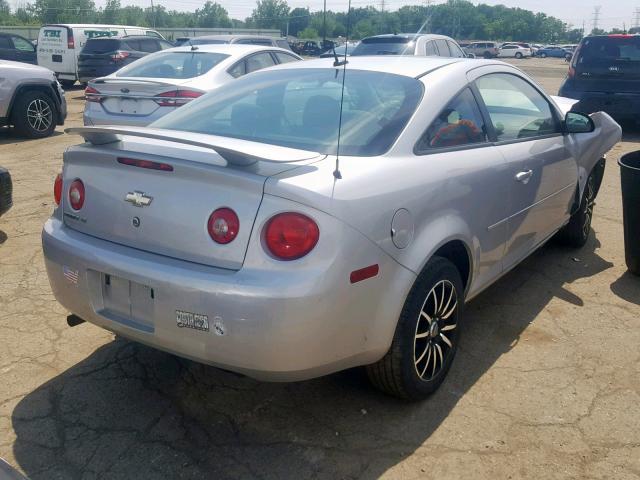 1G1AL18F087153113 - 2008 CHEVROLET COBALT LT SILVER photo 4