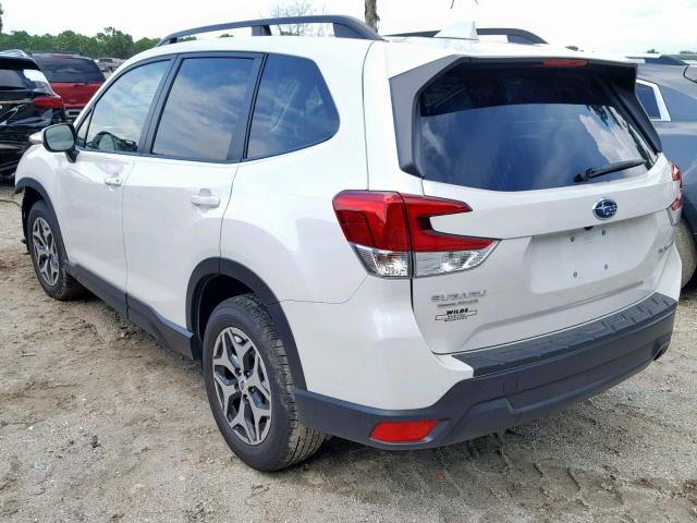 JF2SKAEC9KH518268 - 2019 SUBARU FORESTER P WHITE photo 3