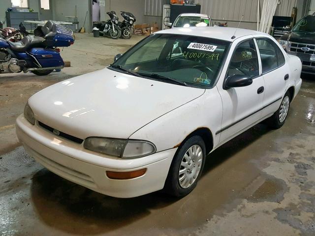 1Y1SK5262TZ061976 - 1996 GEO PRIZM BASE თეთრი ფოტო 2