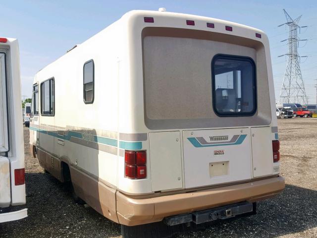 1GBJP37WXJ3331345 - 1988 WINNEBAGO CHEFTIN BEIGE photo 3