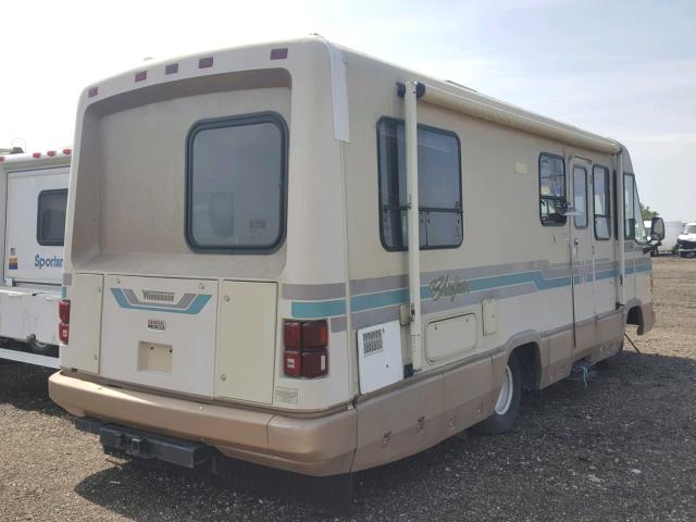 1GBJP37WXJ3331345 - 1988 WINNEBAGO CHEFTIN BEIGE photo 4