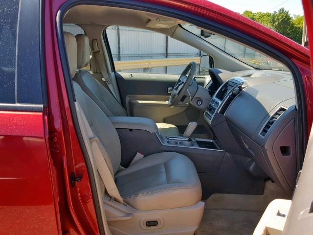 2FMDK48C38BA22064 - 2008 FORD EDGE SEL RED photo 5