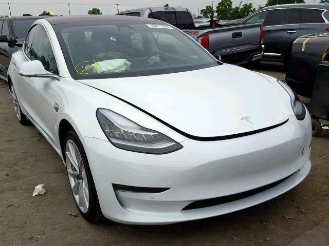 5YJ3E1EA8JF011255 - 2018 TESLA MODEL 3 WHITE photo 1