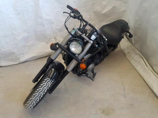 JH2RC5377BK101507 - 2011 HONDA VT750 C2B BLACK photo 2