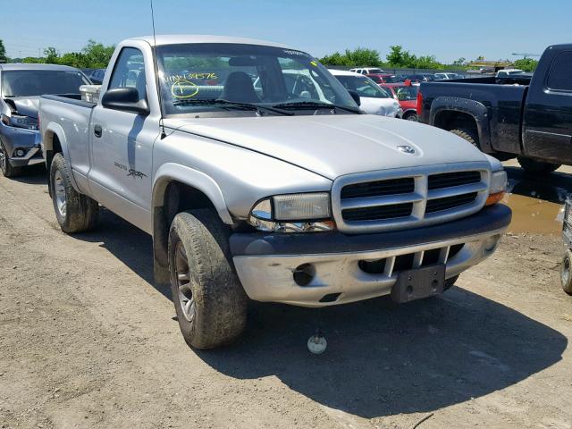 1B7GG26X01S139576 - 2001 DODGE DAKOTA SILVER photo 1