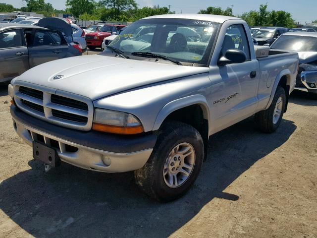 1B7GG26X01S139576 - 2001 DODGE DAKOTA SILVER photo 2