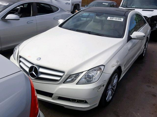 WDDKJ5GB4AF009458 - 2010 MERCEDES-BENZ E 350 WHITE photo 2