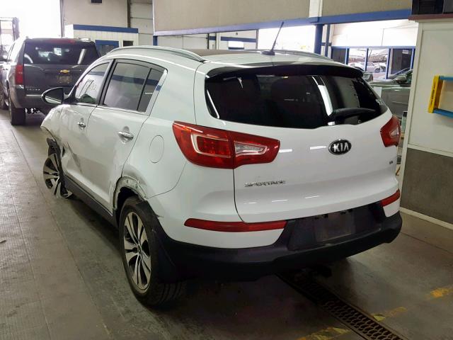 KNDPCCA21D7486564 - 2013 KIA SPORTAGE E WHITE photo 3