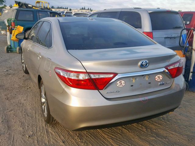 4T1BD1FK3GU194310 - 2016 TOYOTA CAMRY HYBR GOLD photo 3