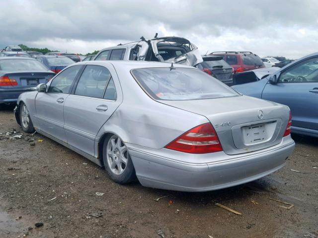 WDBNG70J21A157011 - 2001 MERCEDES-BENZ S 430 SILVER photo 3