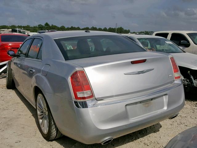 2C3CA5CG7BH613767 - 2011 CHRYSLER 300 LIMITE GRAY photo 3