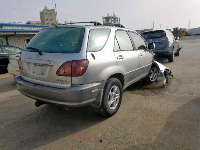 JT6HF10U0Y0104226 - 2000 LEXUS RX 300 SILVER photo 4