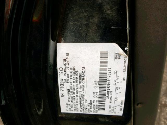 3FAHP39504R123212 - 2004 FORD FOCUS ZX3 BLACK photo 10