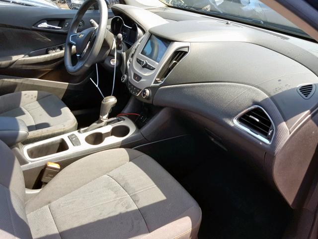 1G1BC5SMXJ7129300 - 2018 CHEVROLET CRUZE LS 黑色 照片 5